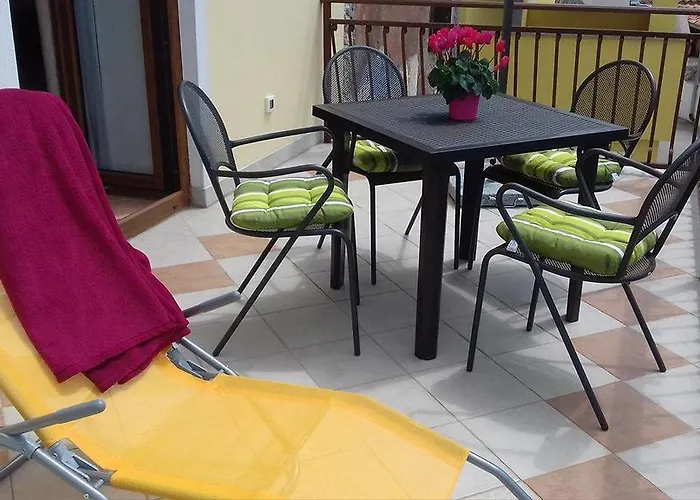 Appartmani Euphemia1 I Euphemia2 Kukci