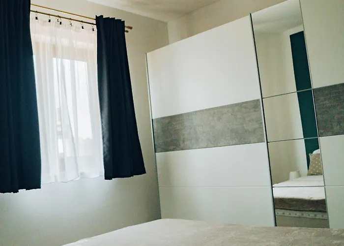 Appartmani Euphemia1 I Euphemia2 Appartement Kukci