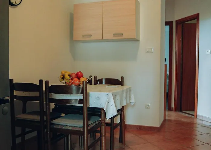 Appartmani Euphemia1 I Euphemia2 Kukci